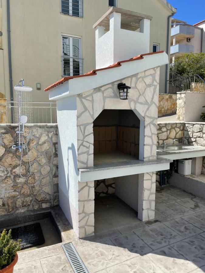 Villa Dani Sea & Pool Apartments Trogir Exterior foto